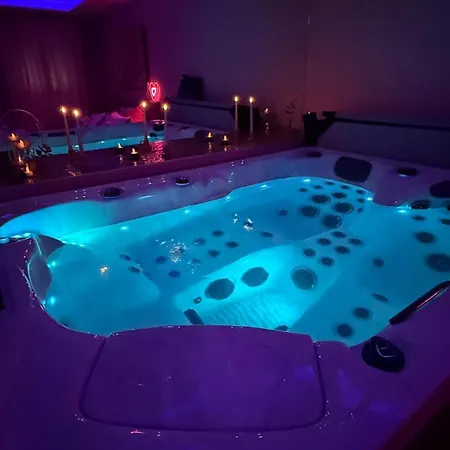Maison Avec Privatif, Jacuzzi Et Sauna *